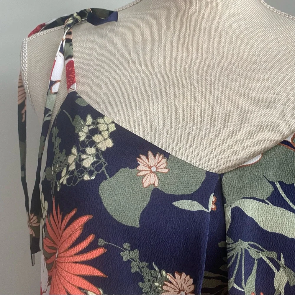 NWT BR Navy Floral Print Tie Shoulder Tiered Top, Size Small - Picture 3 of 16